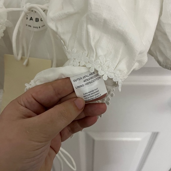 SABO White Puff Sleeve Lace Trim Crop Top NWT - Picture 8 of 10